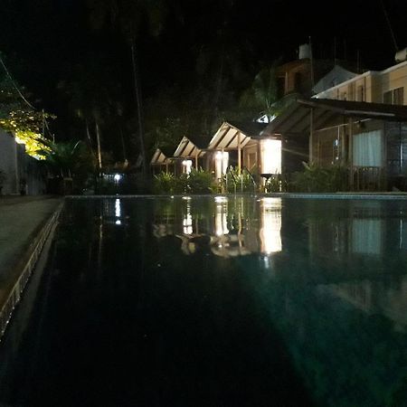 Ciiroc Hotel Morjim Exterior photo
