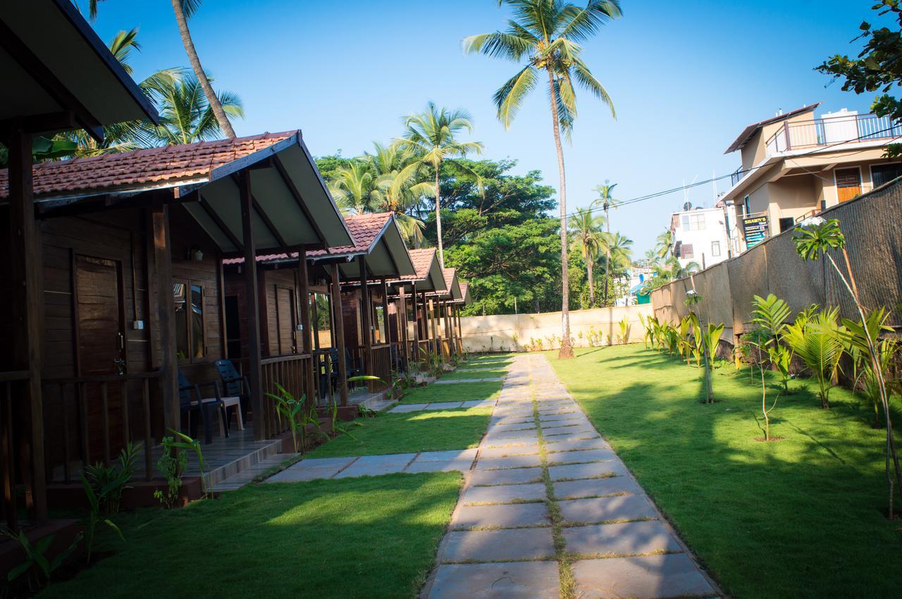 Ciiroc Hotel Morjim Exterior photo