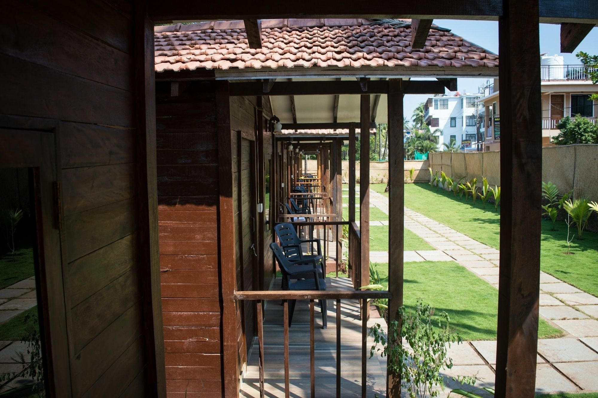 Ciiroc Hotel Morjim Exterior photo
